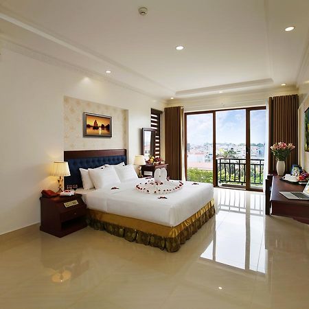Bac Ninh Uri Hotel מראה חיצוני תמונה